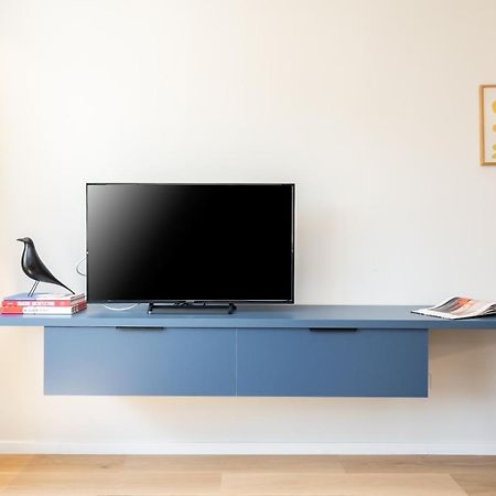 Elegant Studio In The Heart Of The Town Bukarest Exterior foto