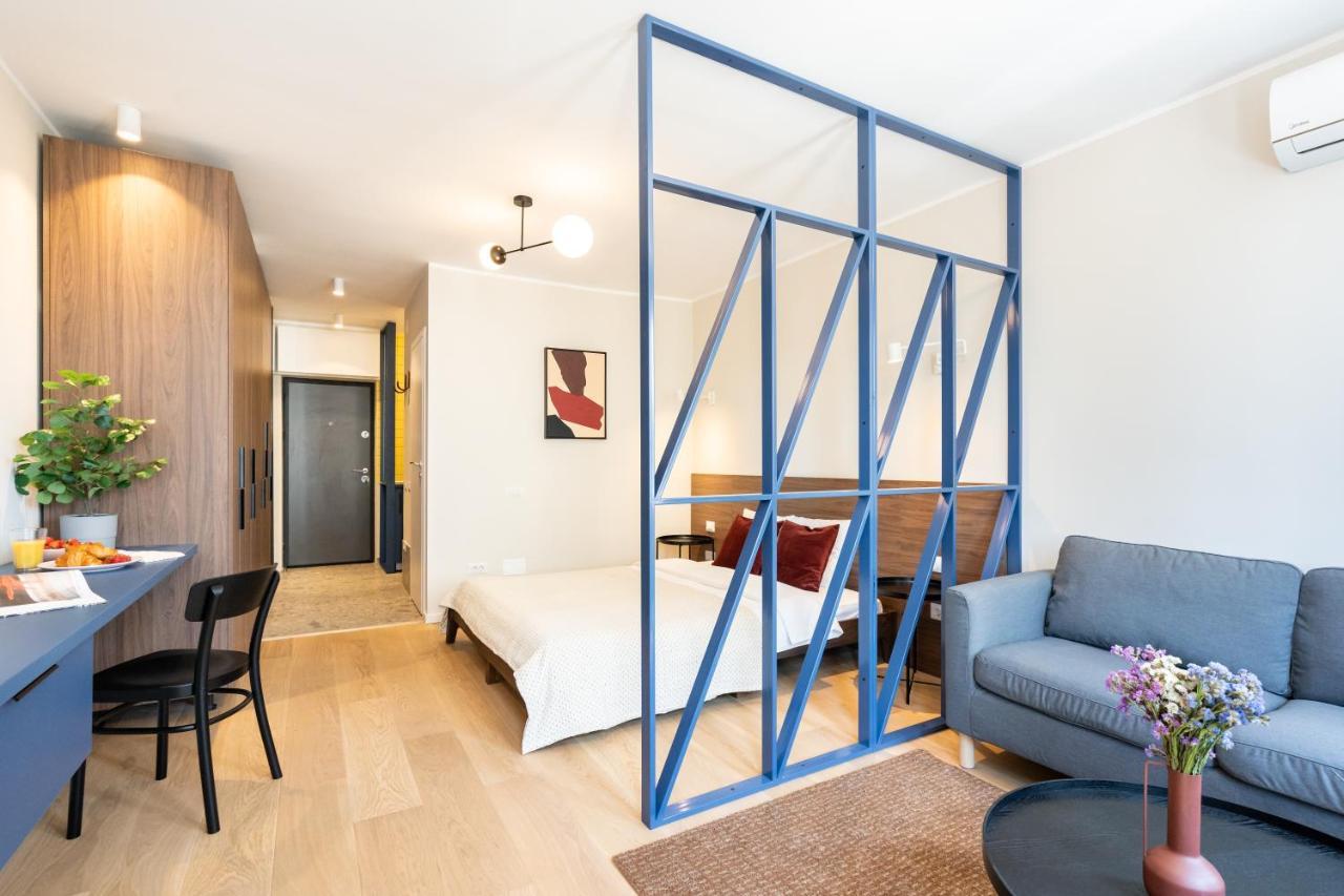 Elegant Studio In The Heart Of The Town Bukarest Exterior foto