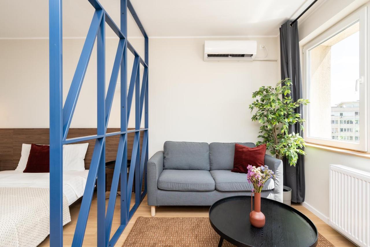 Elegant Studio In The Heart Of The Town Bukarest Exterior foto