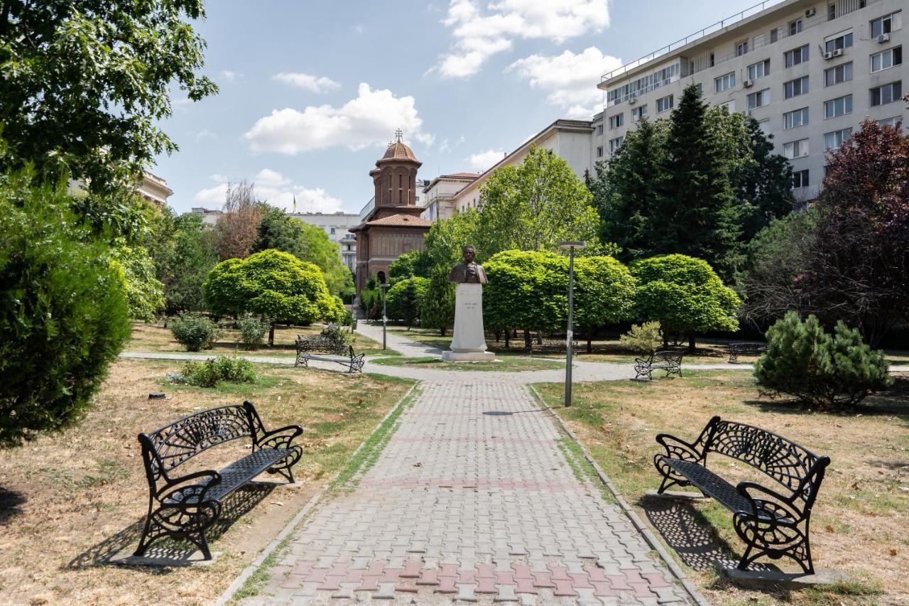 Elegant Studio In The Heart Of The Town Bukarest Exterior foto