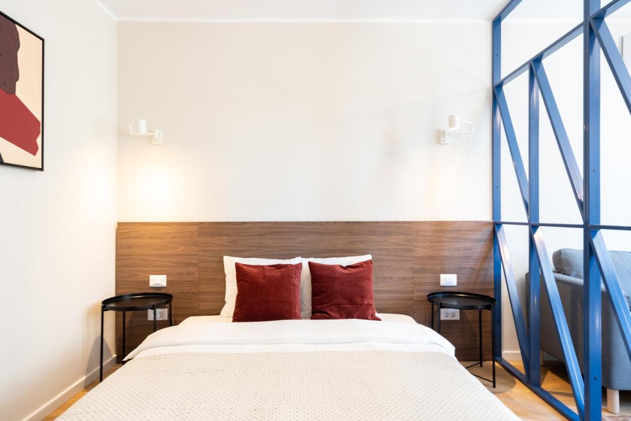 Elegant Studio In The Heart Of The Town Bukarest Exterior foto